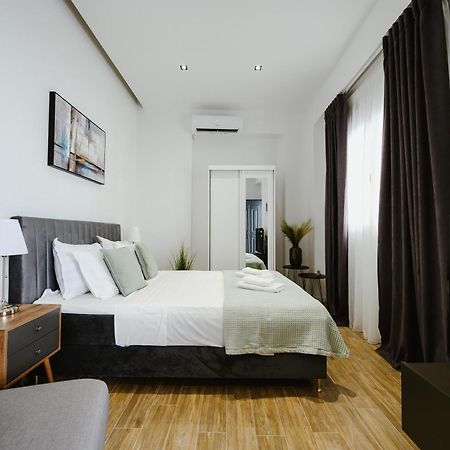 M & N Guesthouse Volos Eksteriør bilde
