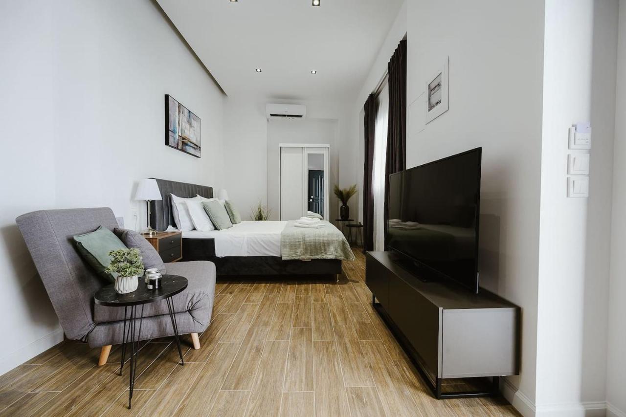 M & N Guesthouse Volos Eksteriør bilde