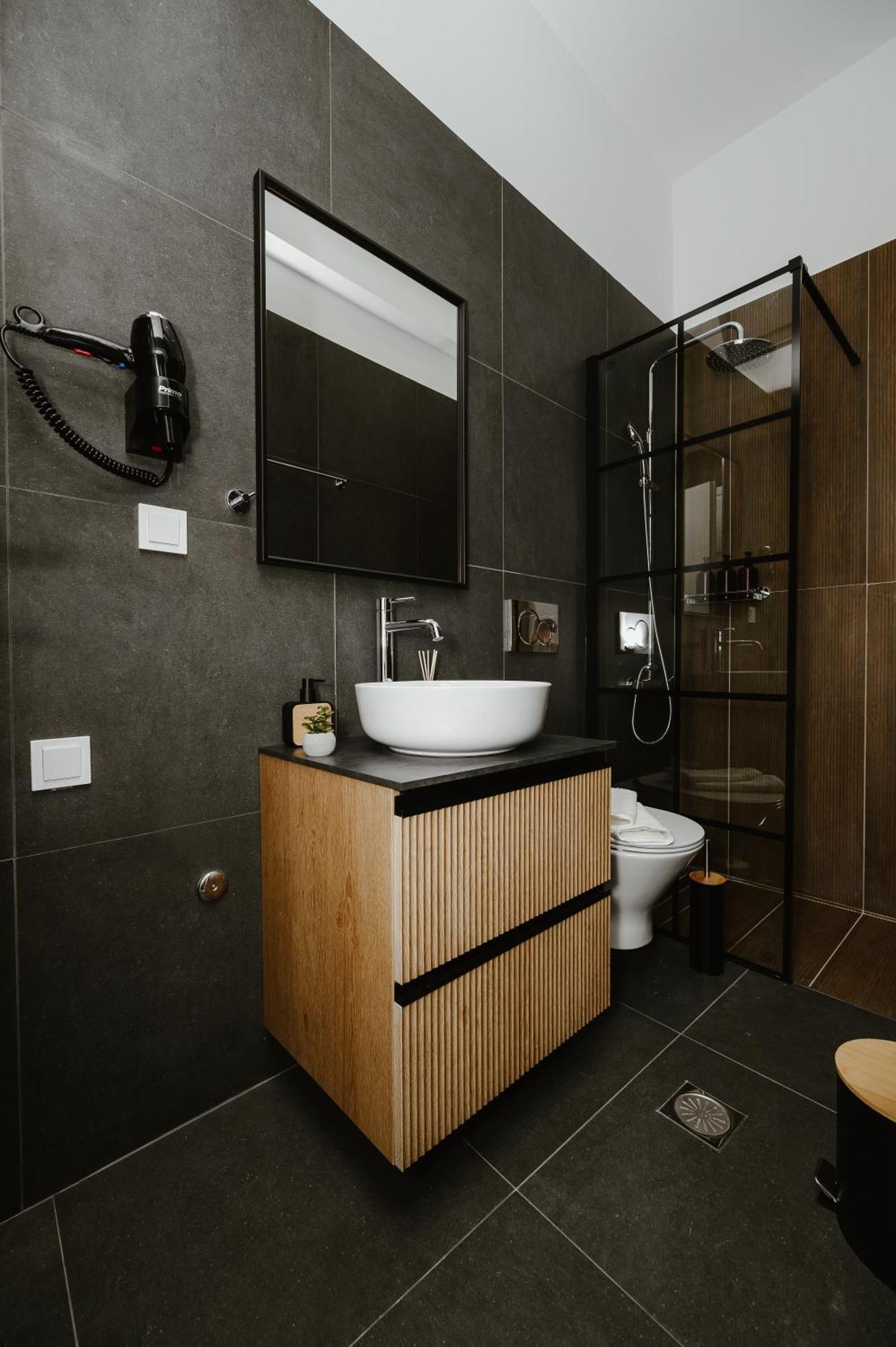 M & N Guesthouse Volos Eksteriør bilde